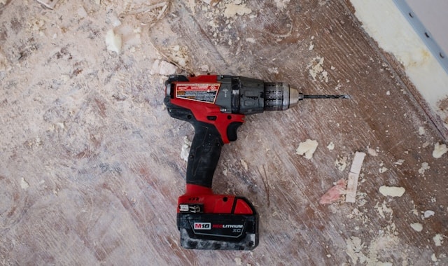 Milwaukee M18